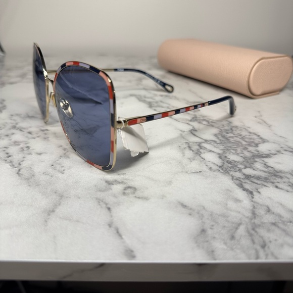Chloe’ Oversized Square Sunglasses Blue Lens Red/ Navy Trim Gold Metal NWT - Picture 2 of 5